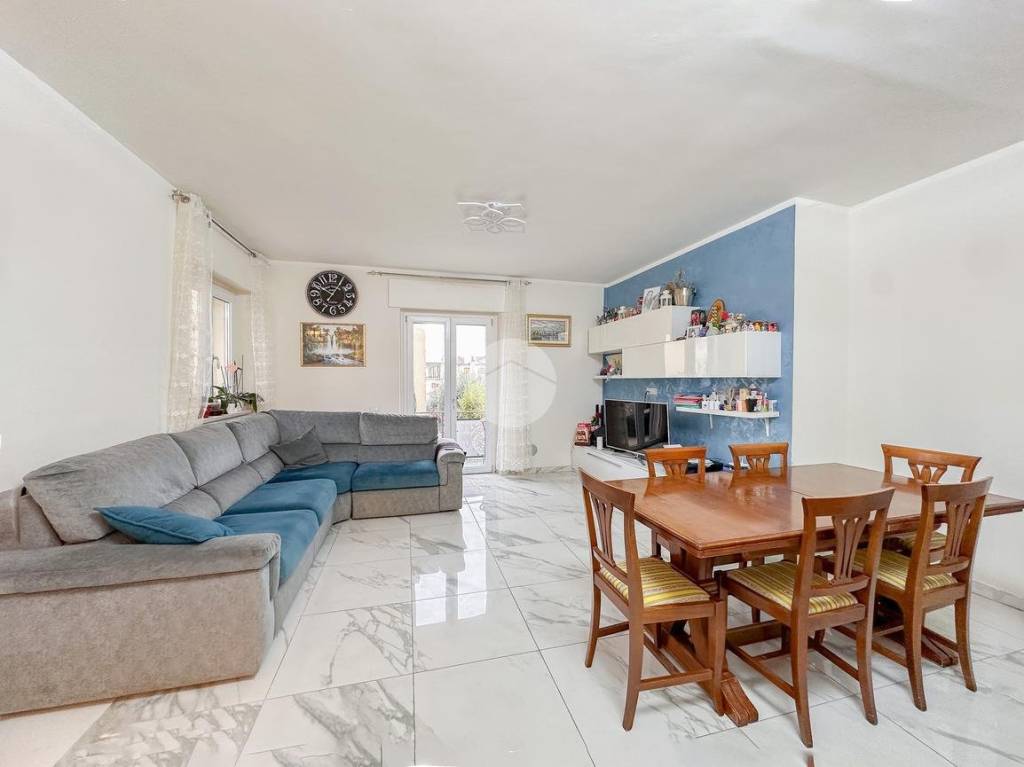 casa indipendente in vendita a Teramo in zona Centro Città