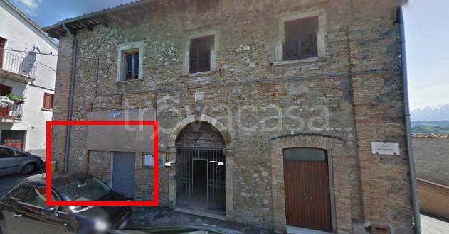 appartamento in vendita a Teramo in zona Forcella