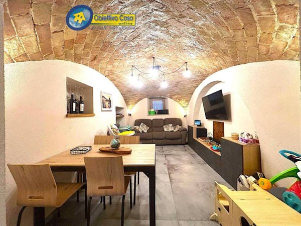 casa indipendente in vendita a Teramo in zona Centro Città