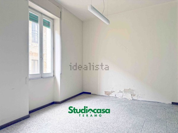 appartamento in vendita a Teramo in zona Centro Città