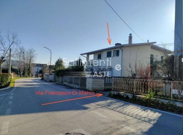 appartamento in vendita a Teramo in zona Nepezzano