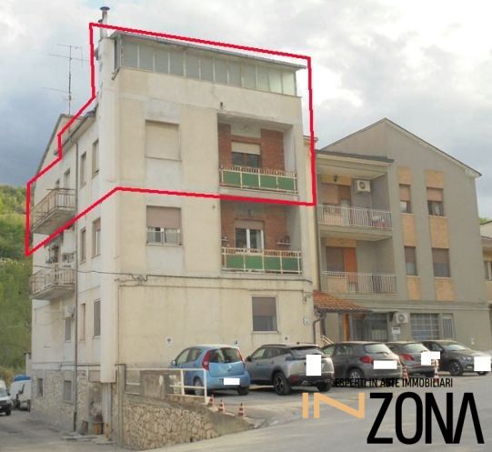 appartamento in vendita a Teramo in zona Castagneto
