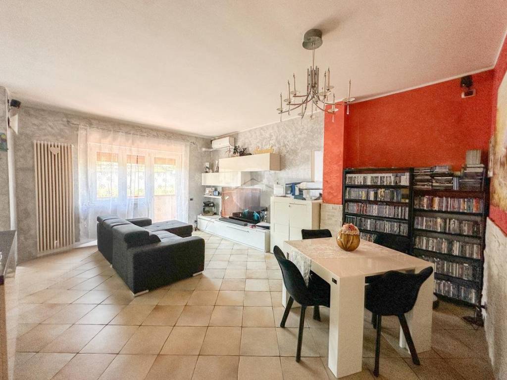 appartamento in vendita a Teramo in zona Colleatterrato Alto
