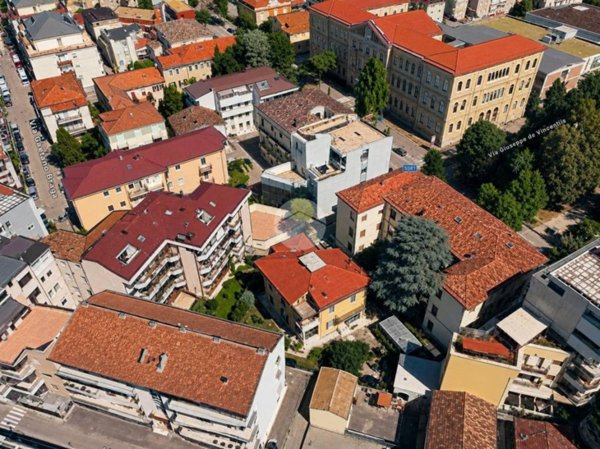 appartamento in vendita a Teramo in zona Centro Città