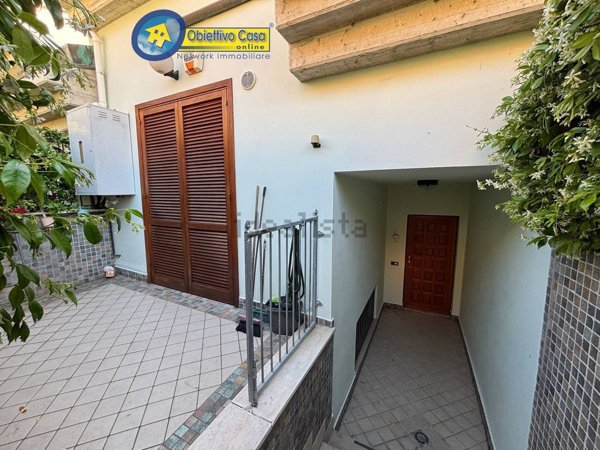 casa indipendente in vendita a Teramo in zona Centro Città
