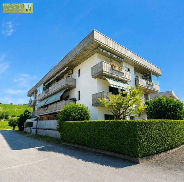 casa indipendente in vendita a Teramo in zona San Nicolò a Tordino