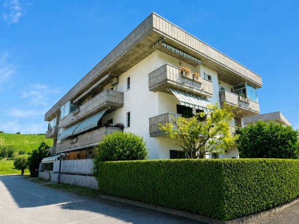 casa indipendente in vendita a Teramo in zona San Nicolò a Tordino