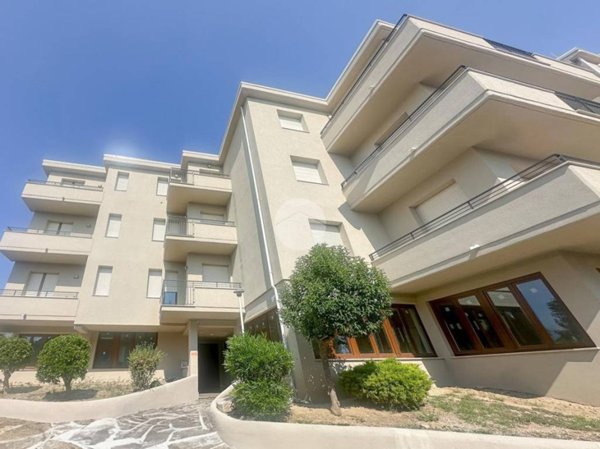 appartamento in vendita a Teramo in zona Colleatterrato Alto