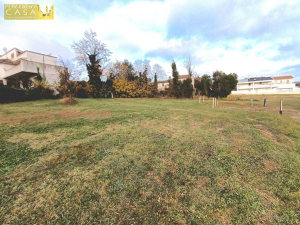 casa indipendente in vendita a Teramo in zona Nepezzano