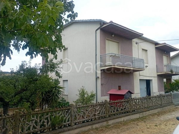 casa indipendente in vendita a Teramo in zona Colleatterrato Alto