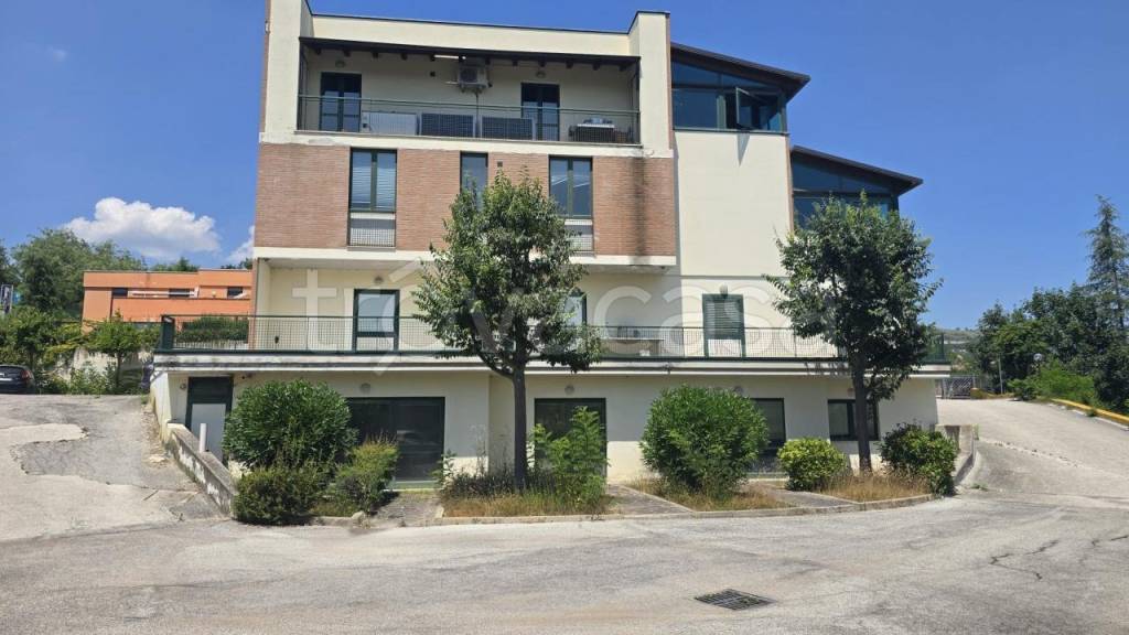 appartamento in vendita a Teramo in zona Putignano