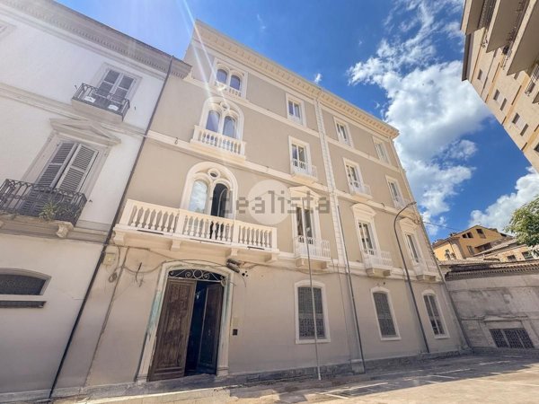 appartamento in vendita a Teramo in zona Centro Città