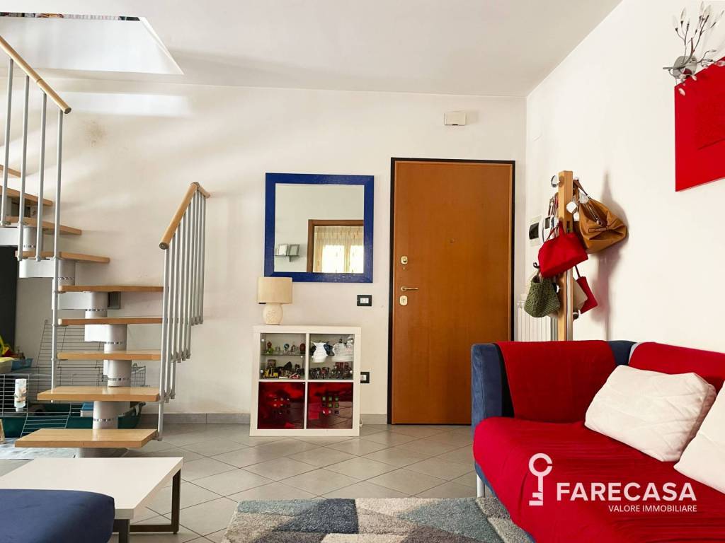 appartamento in vendita a Teramo in zona Colleatterrato Alto