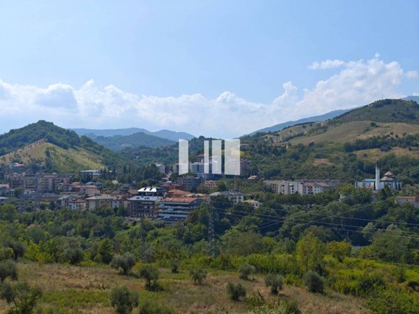casa indipendente in vendita a Teramo