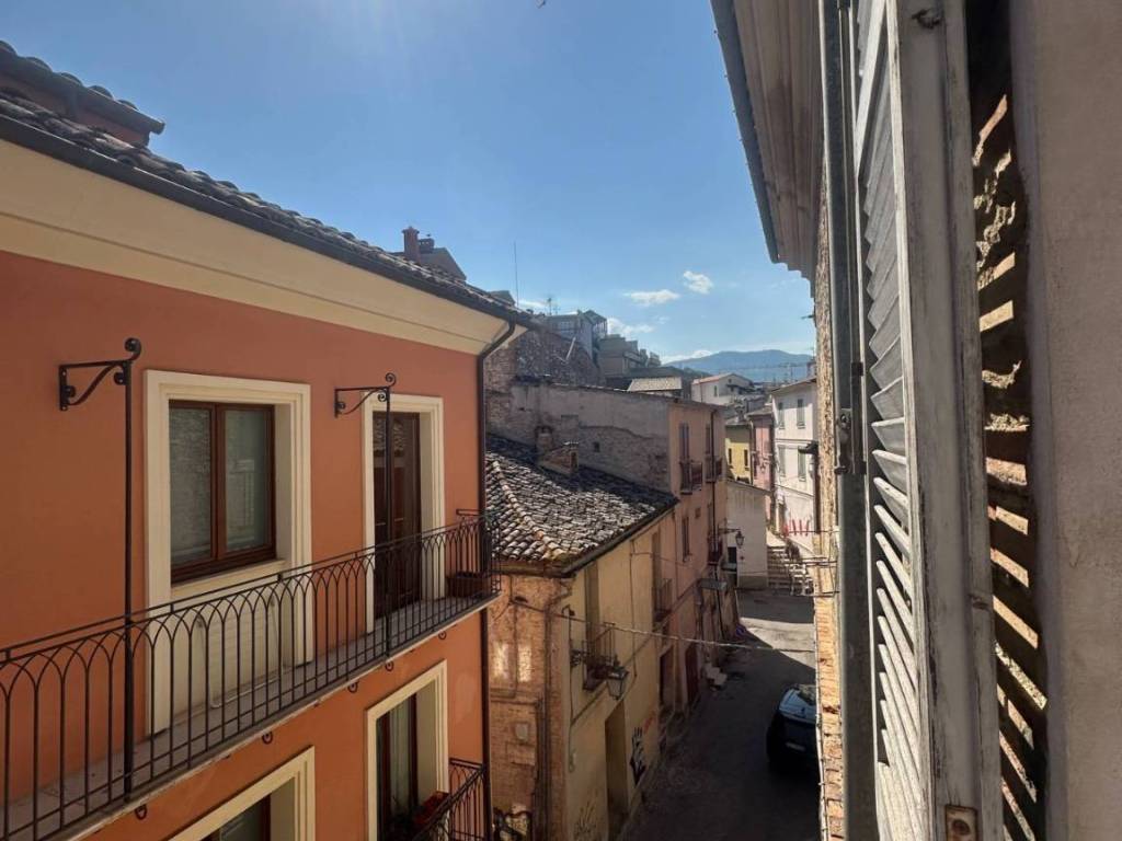 appartamento in vendita a Teramo in zona Centro Città