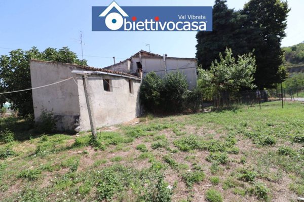 casa indipendente in vendita a Teramo