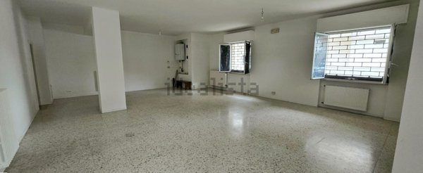 ufficio in vendita a Teramo in zona San Nicolò a Tordino
