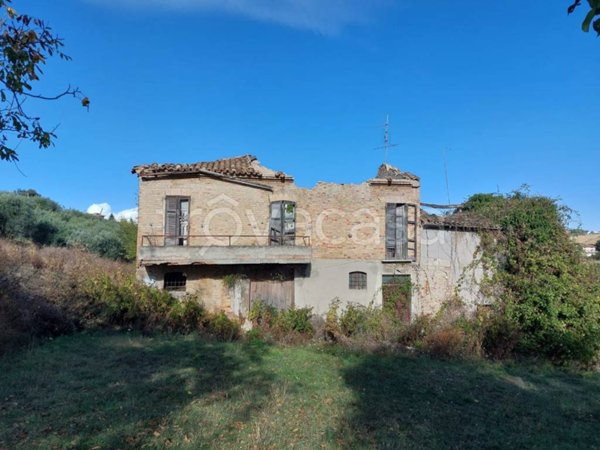 casa indipendente in vendita a Torano Nuovo in zona Villa Bizzarri