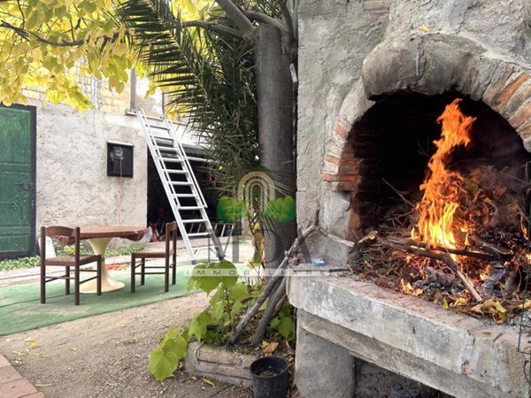 casa indipendente in vendita a Torano Nuovo