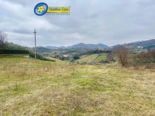 villa in vendita a Torricella Sicura in zona Santa Chiara