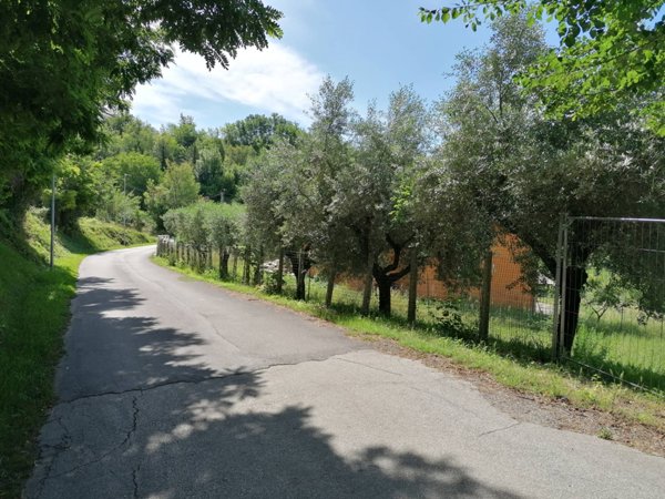 terreno edificabile in vendita a Torricella Sicura in zona Santa Chiara