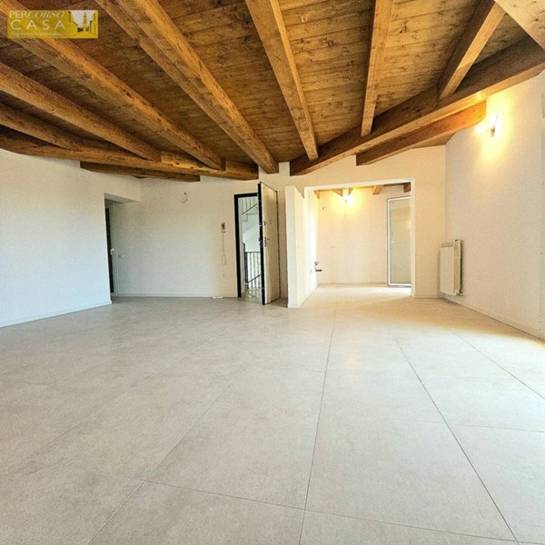 appartamento in vendita a Torricella Sicura in zona Piano Grande