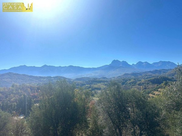 villa in vendita a Torricella Sicura