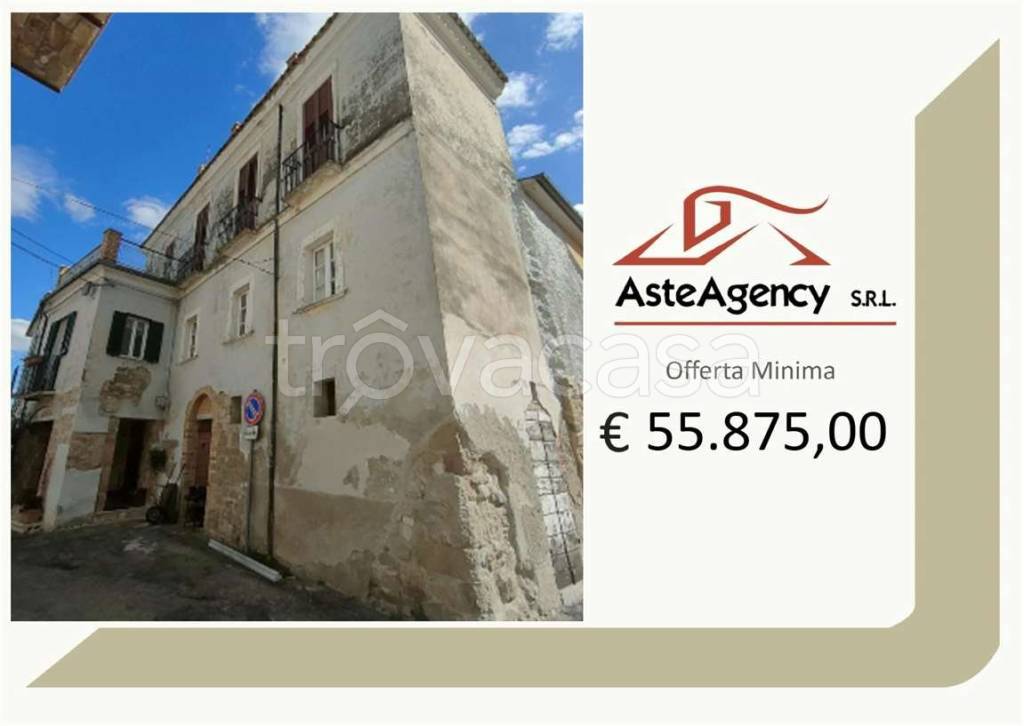 casa indipendente in vendita a Torricella Sicura in zona Piano Grande