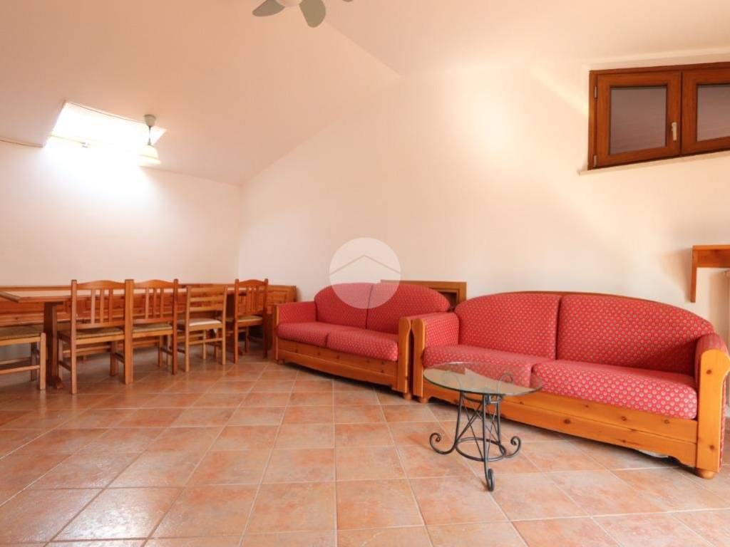 appartamento in vendita a Tortoreto in zona Salino
