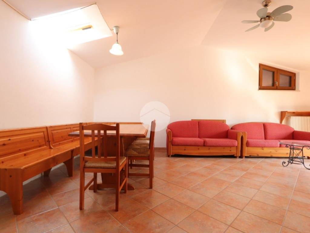 appartamento in vendita a Tortoreto in zona Salino