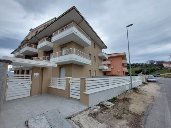 appartamento in vendita a Tortoreto