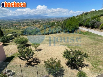 casa indipendente in vendita a Tortoreto