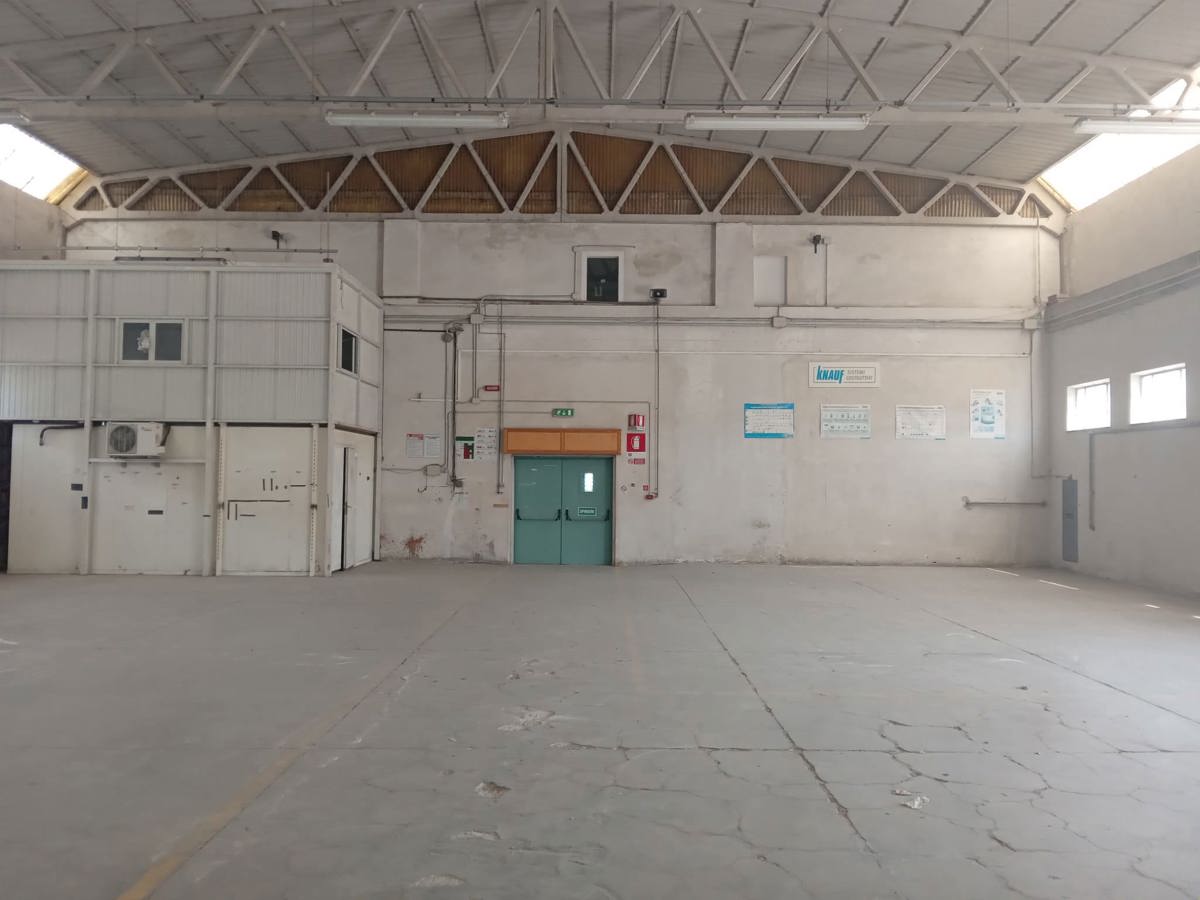 casa indipendente in vendita a Tortoreto in zona Salino