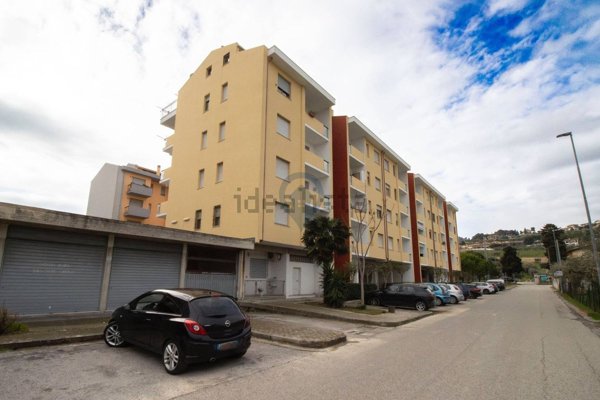 appartamento in vendita a Tortoreto