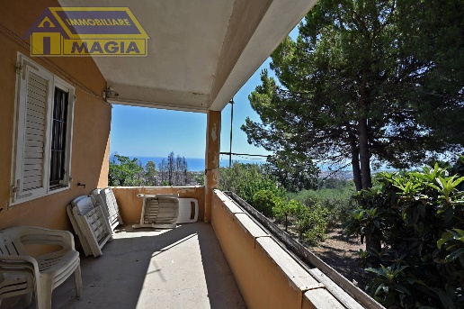 casa indipendente in vendita a Tortoreto