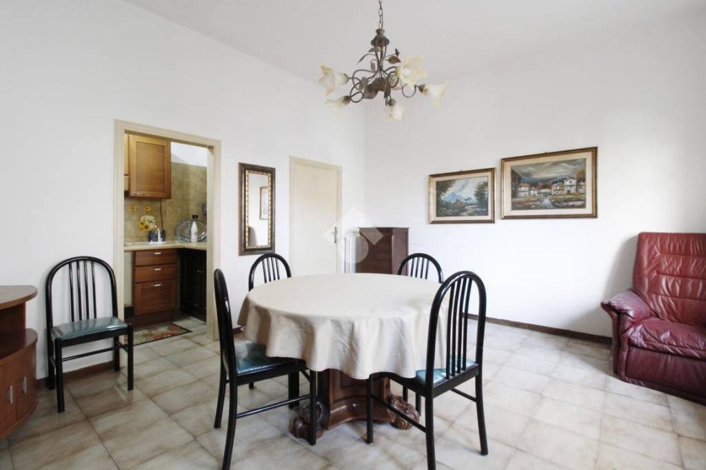 casa indipendente in vendita a Tortoreto