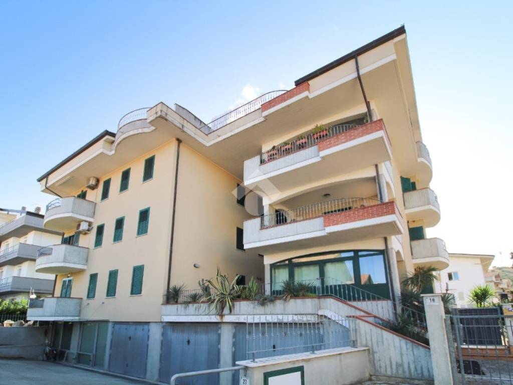 appartamento in vendita a Tortoreto