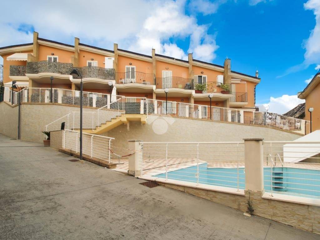 casa indipendente in vendita a Tortoreto
