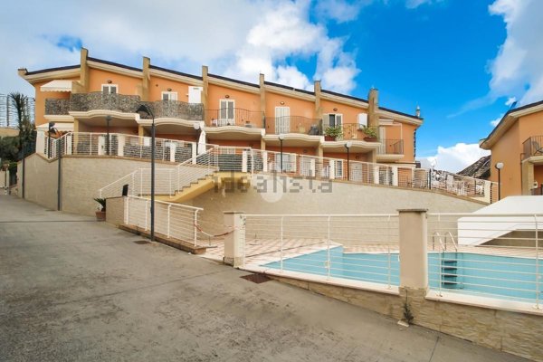 casa indipendente in vendita a Tortoreto