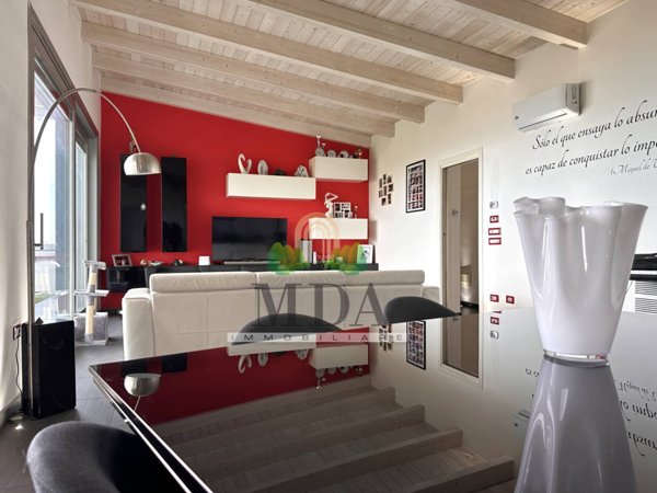 casa indipendente in vendita a Tortoreto