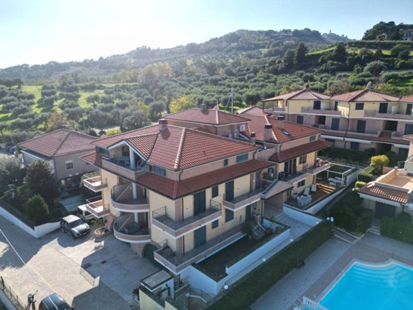 appartamento in vendita a Tortoreto