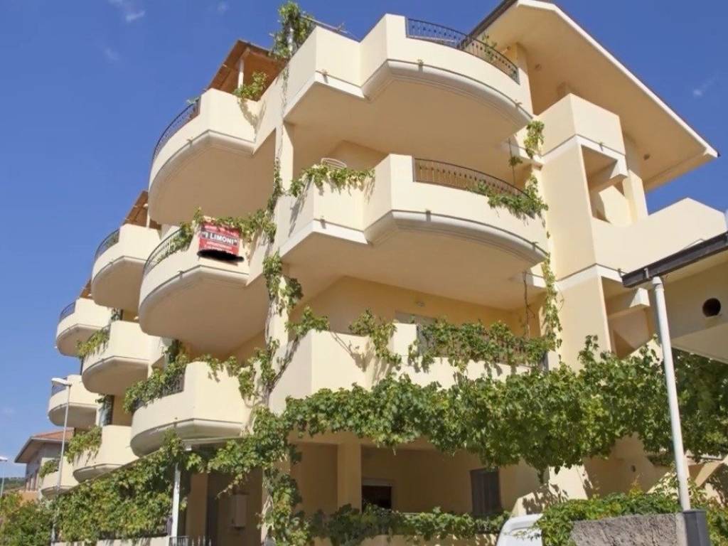 appartamento in vendita a Tortoreto