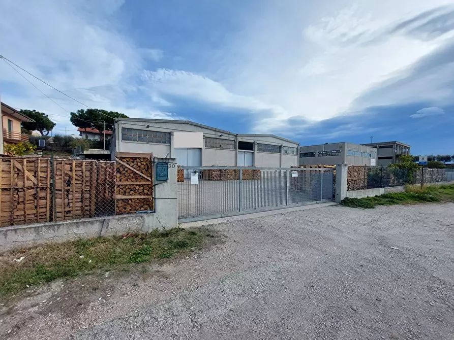 casa indipendente in vendita a Tortoreto