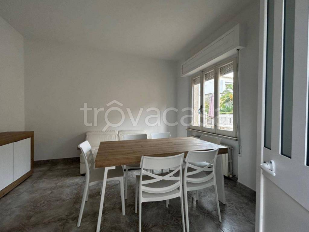 casa indipendente in vendita a Tortoreto