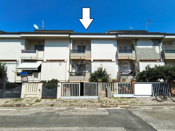casa indipendente in vendita a Tortoreto