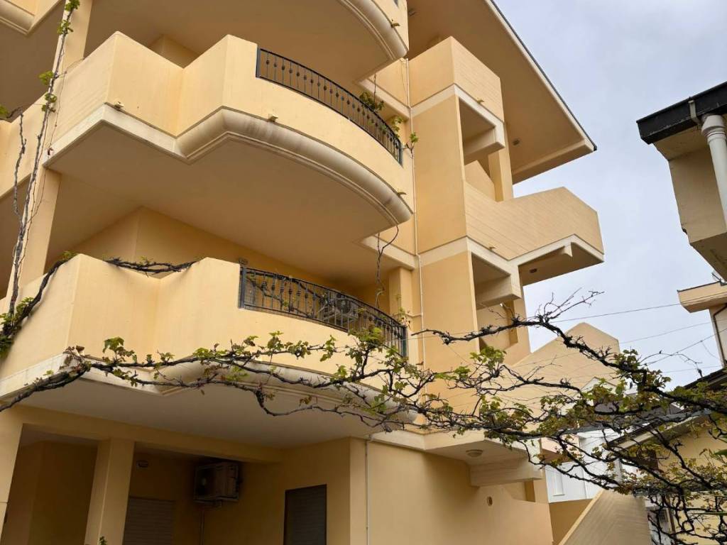 appartamento in vendita a Tortoreto