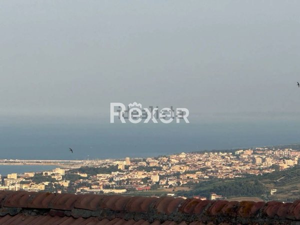 casa indipendente in vendita a Tortoreto