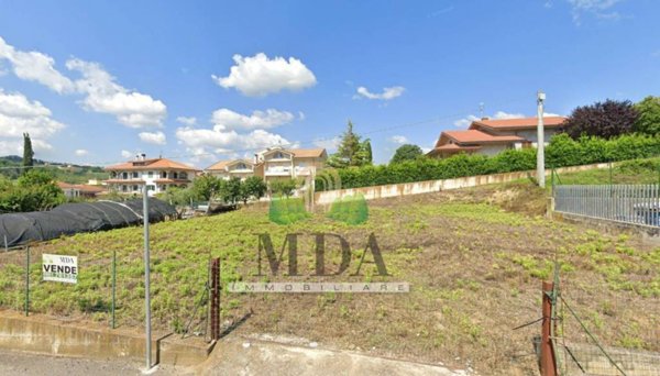 terreno edificabile in vendita a Tortoreto in zona Salino