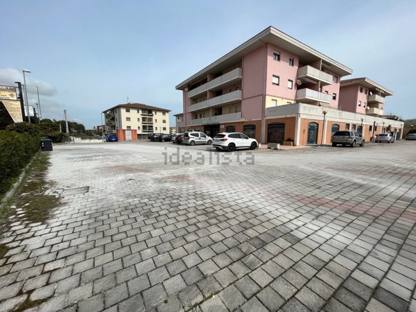 negozio in vendita a Tortoreto