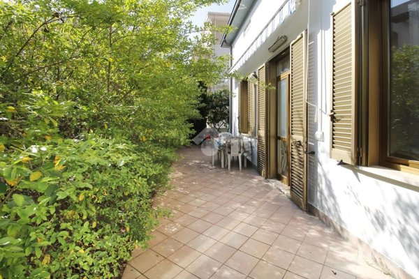 casa indipendente in vendita a Tortoreto